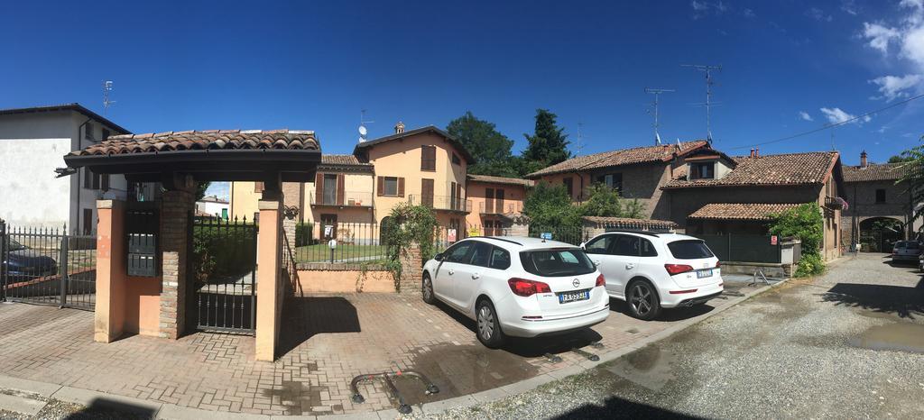 Bilocale Salice Terme Apartment Exterior photo